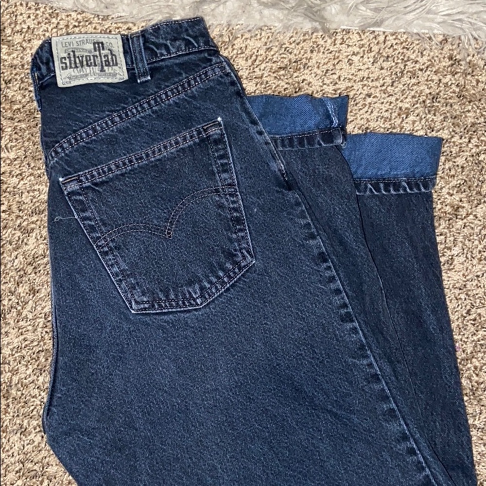 Vintage Levi’s high rise mom jeans